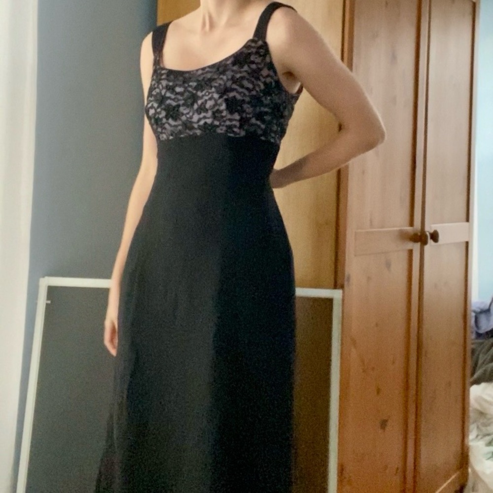 Purple and Black Beaded Lace Whimsygoth Maxi Formal Prom Dress Vintage - Picture 4 of 6